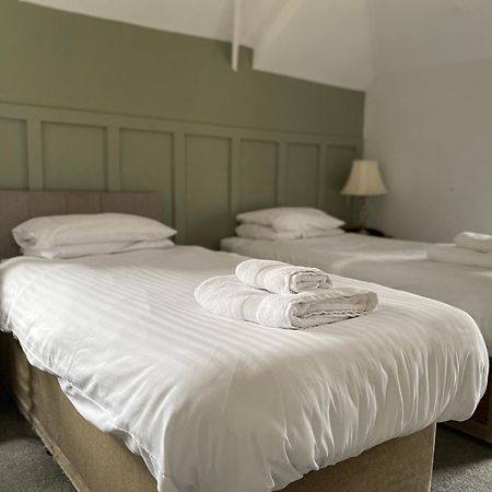 Hotel Fieldways à Trowbridge Extérieur photo